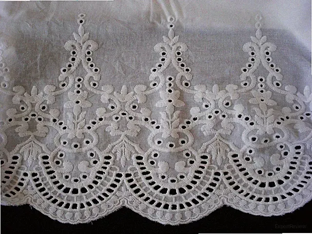 New White Embroidered Lace PillowCases Sham Cotton Sateen queen Pair M2-1#