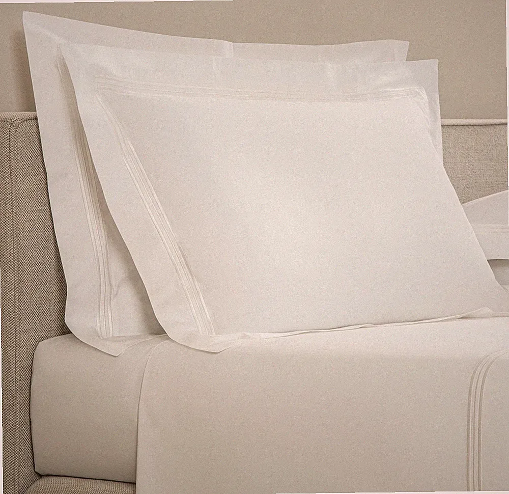 SET(2) FRETTE TRIPLO BOURDON STANDARD SHAMS IN WHITE --RETAIL $250 EACH